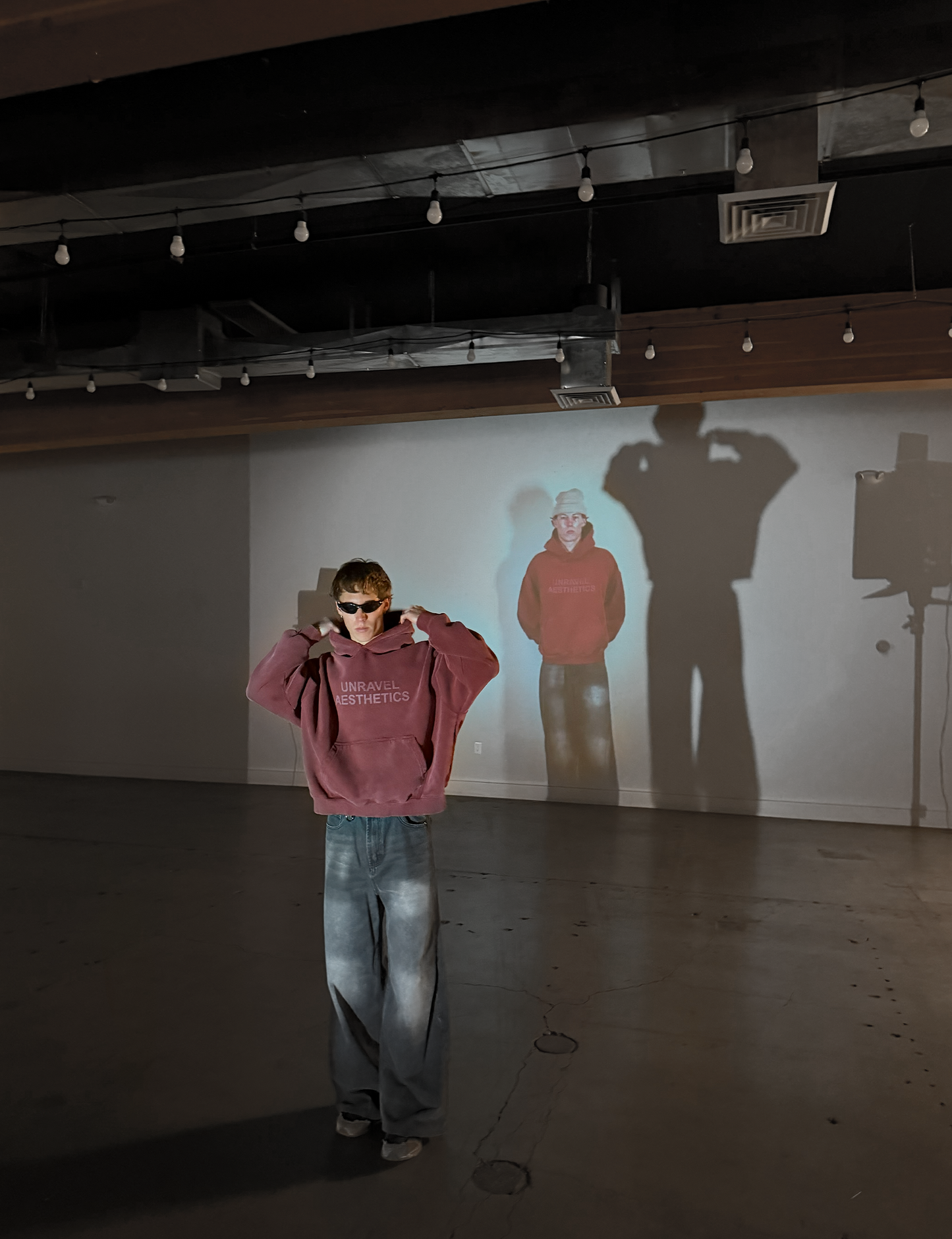 FADED BLACK BAGGY JEANS